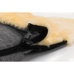 FILLIKID Voetenzak Lamsvacht Makalu Melange Lichtgrijs 9 FILLIKID Voetenzak Lamsvacht Makalu Melange Lichtgrijs -Winkel Voor Babyproducten fillikid voetenzak lamsvacht makalu melange lichtgrijs a279327 4